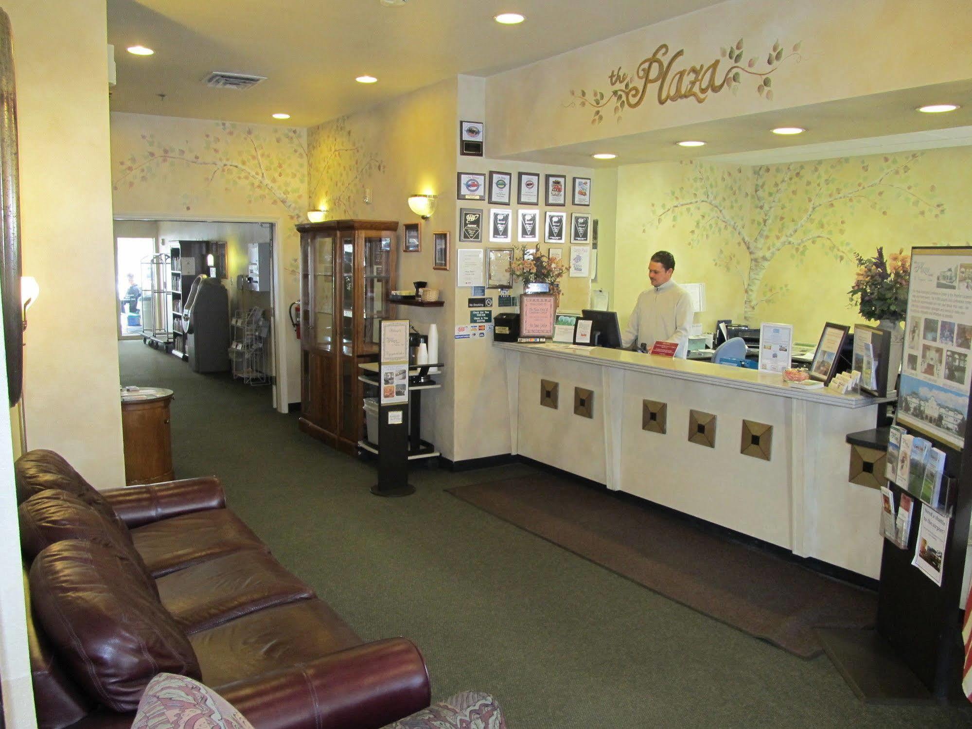 Carson City Plaza Hotel Esterno foto